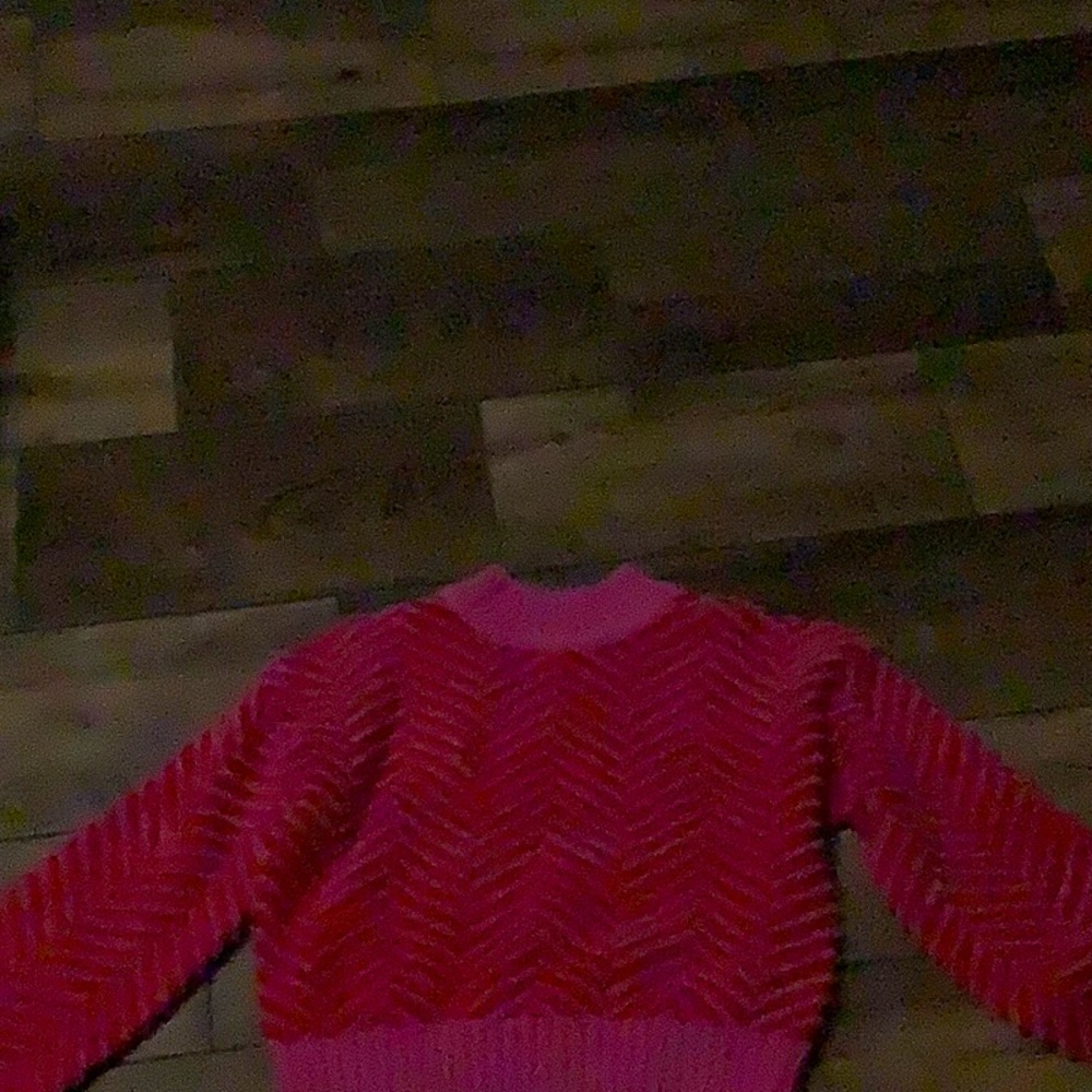 Pink red pull over